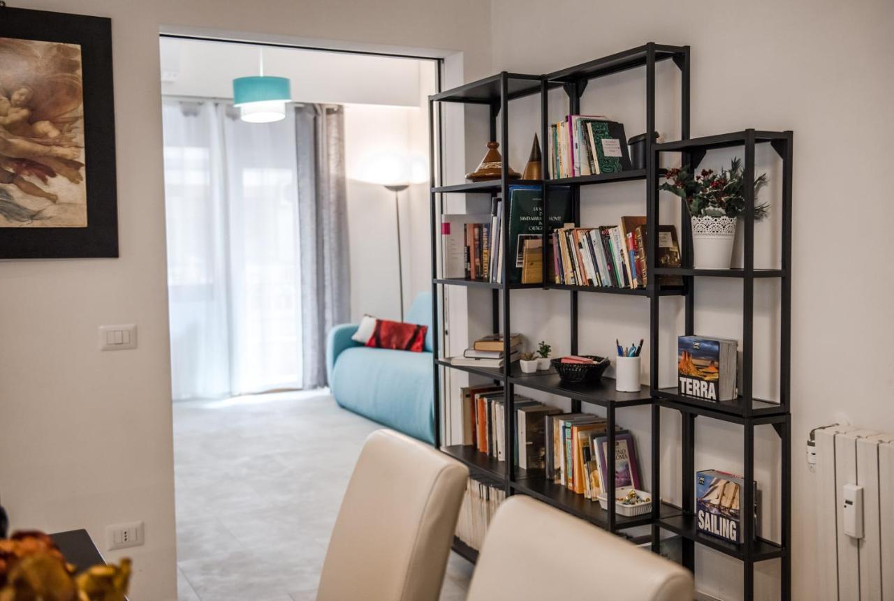 Casa 3 Santi, Your Contemporary Home In Roma Exterior foto